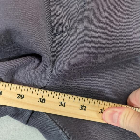 NWT Cabela's Casuals Wrinkle-Free Gray Chino Pants Men's 38x30 Pleated Teflon - Picture 7 of 10